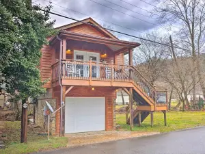 The Boat House Creekside Escape in Hot Springs!