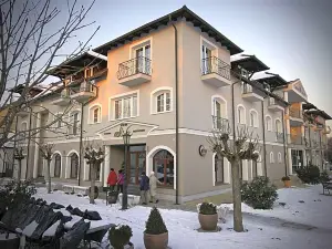 Xavin Wellness Hotel & Restaurant