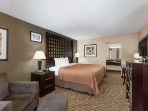 Super 8 by Wyndham Atoka