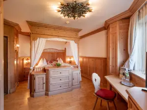 Hotel Tiroler Stuben