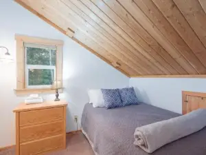 Hope's Hideaway, LLC