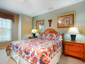 Bear Trap Dunes 2nd floor condo w/ balcony, free WiFi, and basketball court