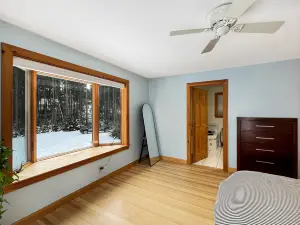Evergreen Point Lodge (Panoramic Views of Moosehead Lake