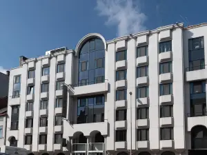 卡斯特諾公寓酒店