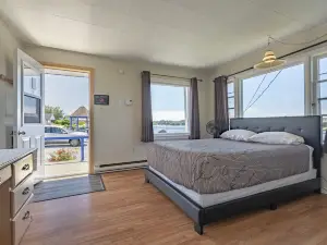 Novastar Motel on the Lake