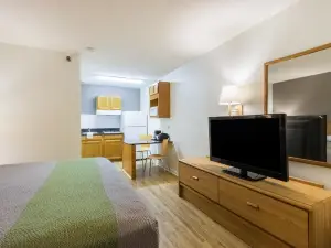 Studio 6 Statesboro, GA