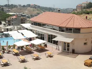 Golden Lili Resort & Spa