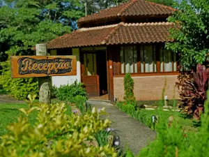 Alta Colina Chalés
