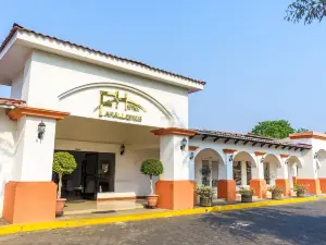 Farallones Hotel