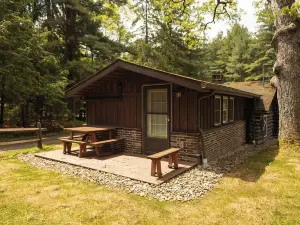 Remodeled Cook Forest Cabin
