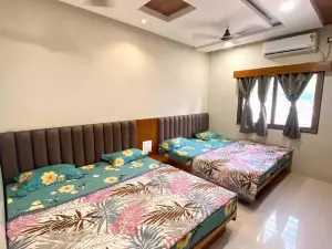 Purnima Hotel