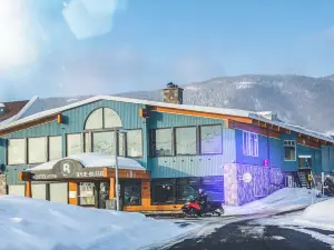 Riôtel Carleton-sur-Mer