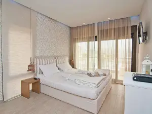 Christies Luxury Suites