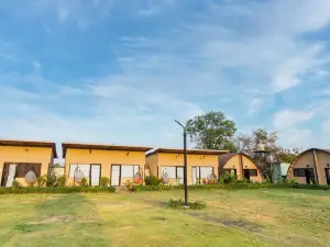 Panarpani Retreat Pachmarhi
