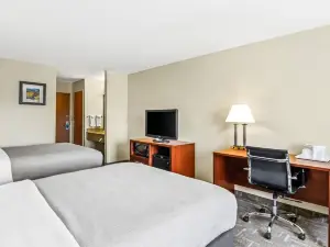 Quality Inn & Suites Vail Valley