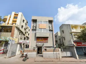OYO 44369 Hotel Ashirwad