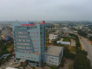 Khách sạn Central Phú Hưng