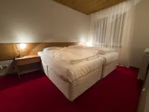 Villa 27