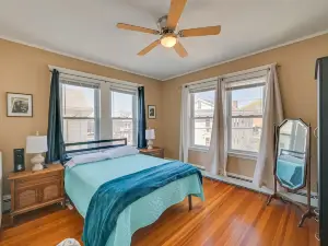 Revere Vacation Rental Near Mbta ~ 7 Mi to Boston!