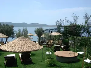 Cunda Lena Otel
