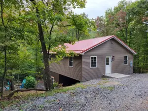 Wildwood cabin at Paradise in the Woods on the Buckhannon River