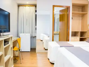 Imperial Plaza Hotel