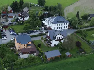 Hotel Alpenhof