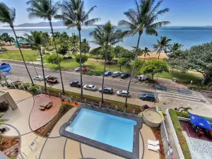 Aquarius on the Beach