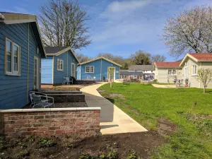 Manor Court Hotel
