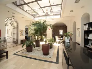 ホテル コンベント タリファ