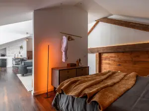 Abacus Suite at Spofford Lodge