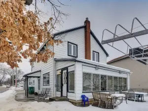 Family-Friendly Lake Waubesa Home: Boat + Swim!