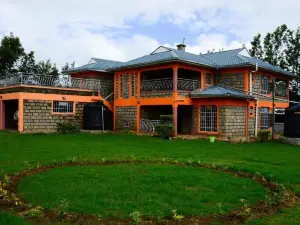 Serian Vacation House