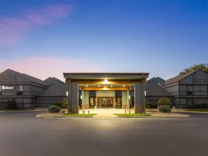 Endeavor Inn & Suites, Trademark Collection by Wyndham