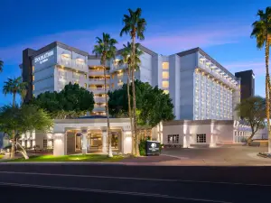 ダブルツリー バイ ヒルトン フェニックス メサ