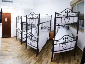 Alrowwad Guest House