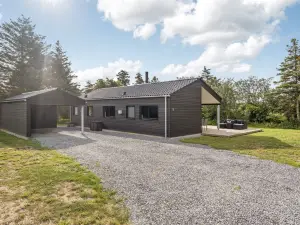 "Hildegard" - 1.5km from the Sea