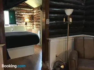 Trapper John's Cabin & Cottages