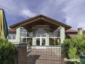 Hableany Hotel