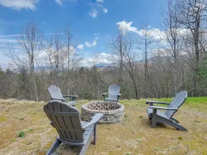 Smoky Mountain Cabin Rental Game Room, Fire Pit!