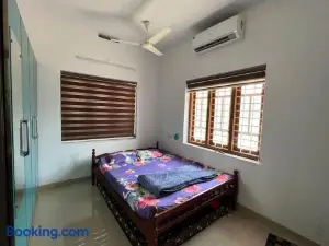 Happy Villa Homestay - 3