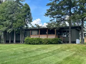 Island Escape on Long Lake with Beautiful Views on Long Lake.