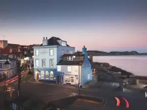 Rock Point Inn