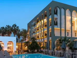 Flower Hotel & Resort