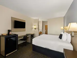 Red Lion Inn & Suites Gretna