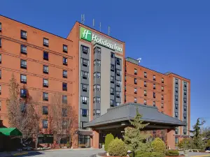 Holiday Inn & Suites Windsor (Ambassador Bridge) by IHG