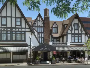 Seven Gables Inn, St. Louis West, a Tribute Portfolio Hotel