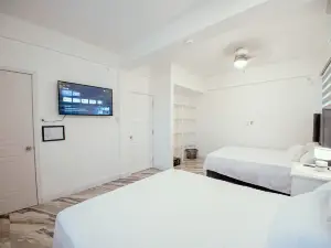 Maximum Beach Hotel