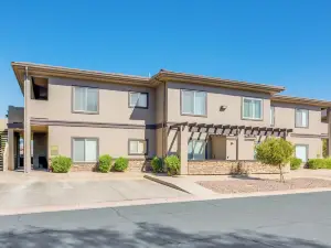 梅斯基特公寓: 步行至狼溪高爾夫俱樂部!