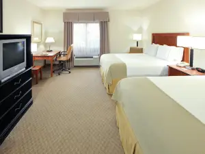 Holiday Inn Express & Suites Pine Bluff